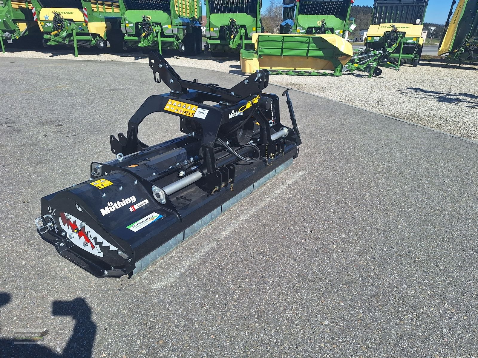 Mulchgerät & Häckselgerät del tipo Müthing MU-ALPIN 220 SHARK, Neumaschine In Gampern (Immagine 2)