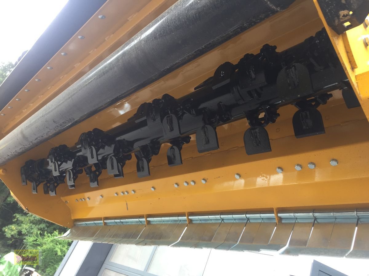 Mulchgerät & Häckselgerät des Typs Müthing MU-E Vario 200, Neumaschine in Kötschach (Bild 11)