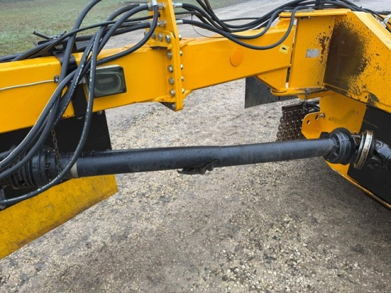 Mulchgerät & Häckselgerät a típus Müthing MU Farmer 420, Gebrauchtmaschine ekkor: Elchingen (Kép 10)