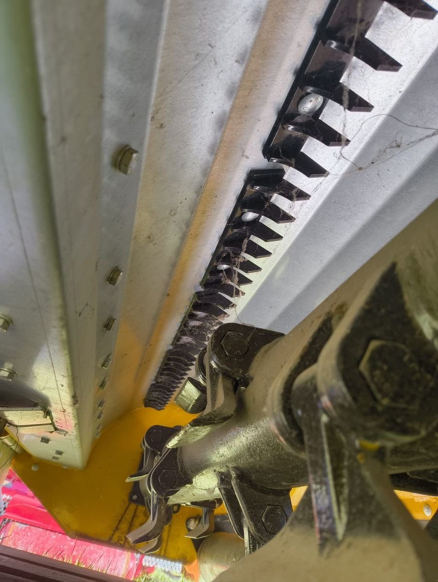 Mulchgerät & Häckselgerät Türe ait Müthing MU-H 150, Vorführmaschine içinde Harmannsdorf-Rückersdorf (resim 7)