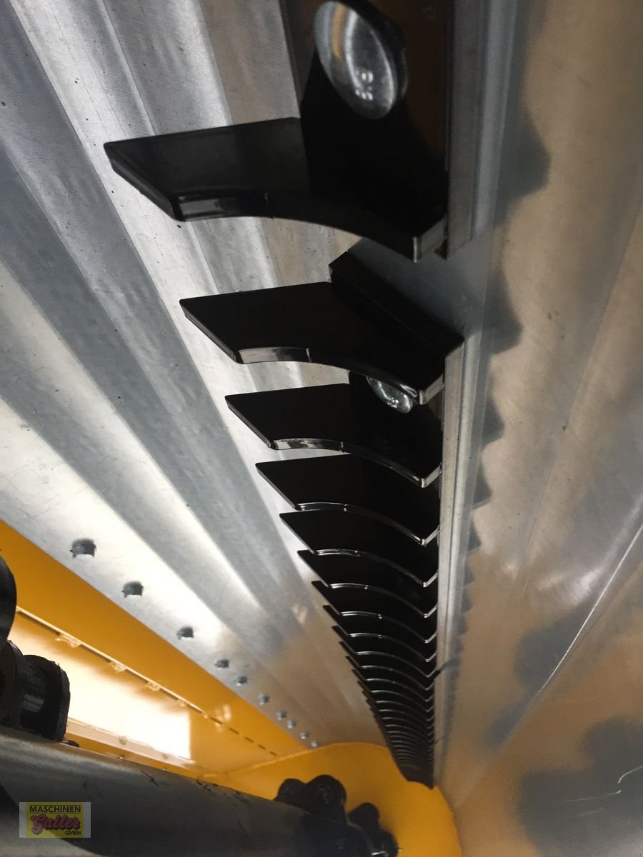 Mulchgerät & Häckselgerät des Typs Müthing MU-L Vario 250, Neumaschine in Kötschach (Bild 14)