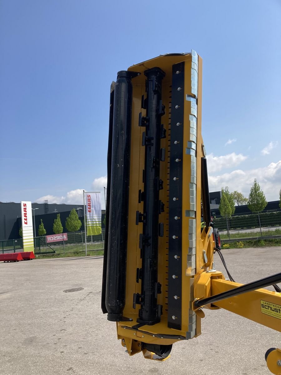 Mulchgerät & Häckselgerät van het type Müthing MU-LS 250, Neumaschine in Mistelbach (Foto 7)