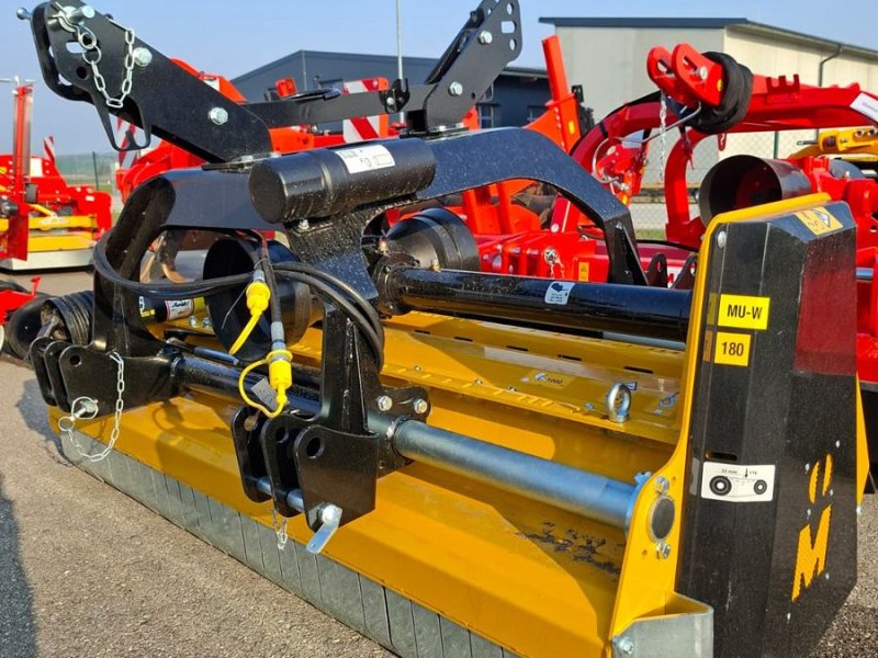 Mulchgerät & Häckselgerät des Typs Müthing MU-W 180, Neumaschine in Mistelbach