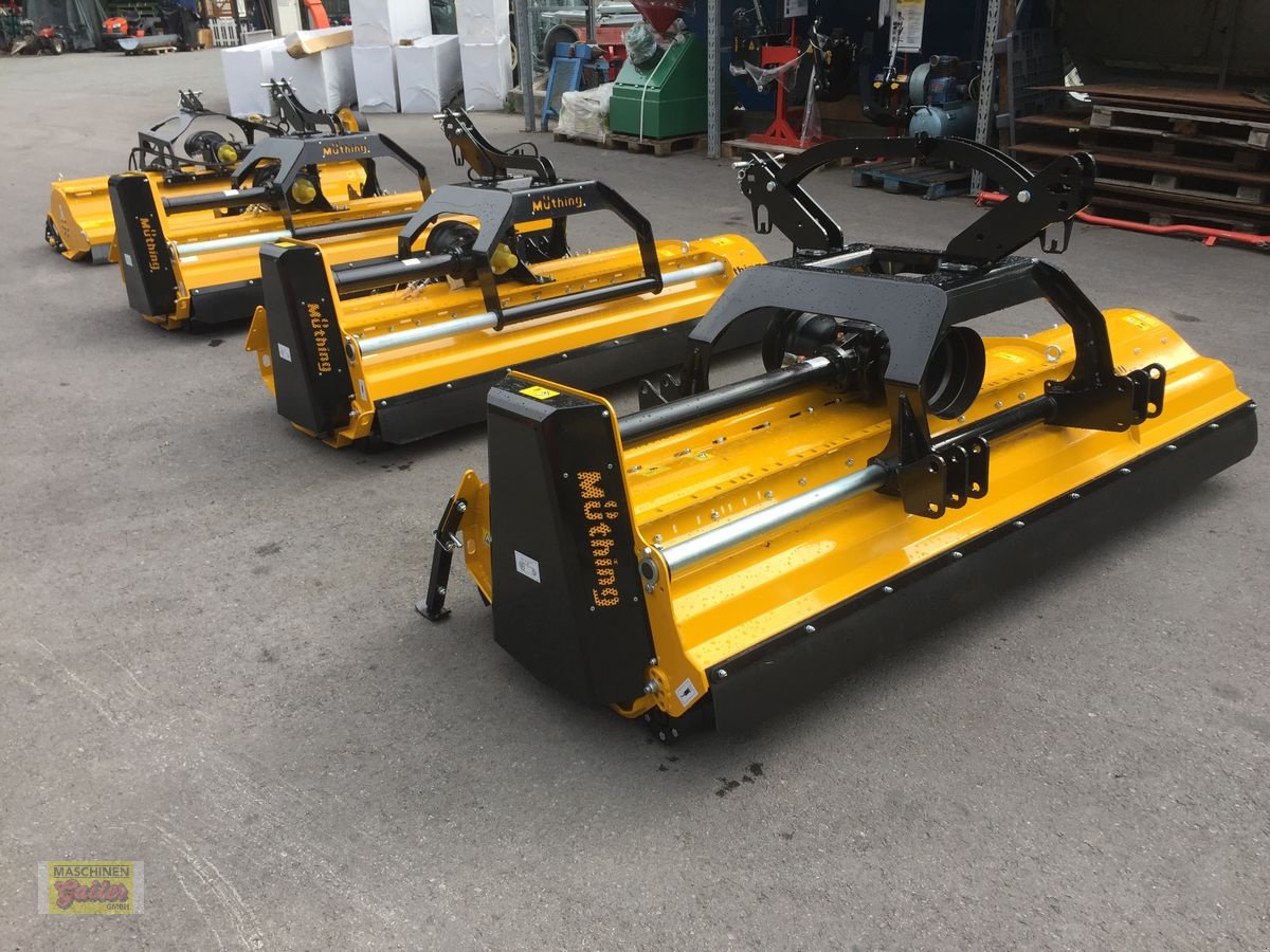 Mulchgerät & Häckselgerät des Typs Müthing MUH-Vario 220, Neumaschine in Kötschach (Bild 18)