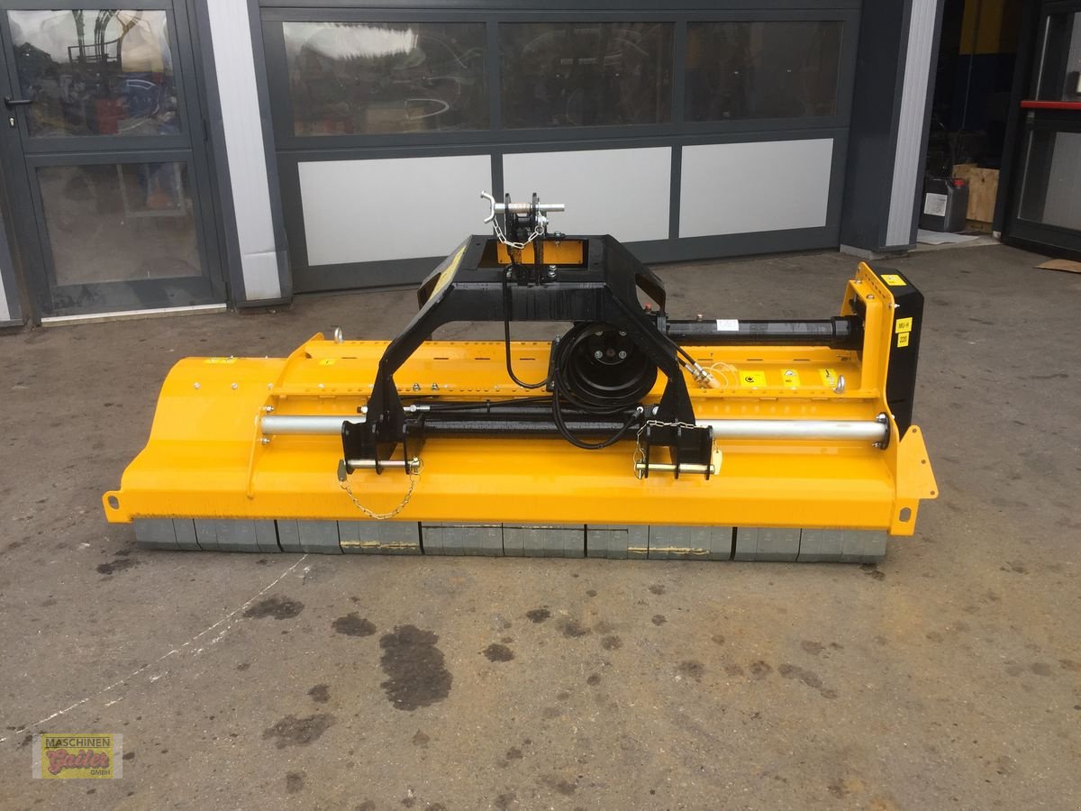 Mulchgerät & Häckselgerät des Typs Müthing MUH-Vario 220, Neumaschine in Kötschach (Bild 1)
