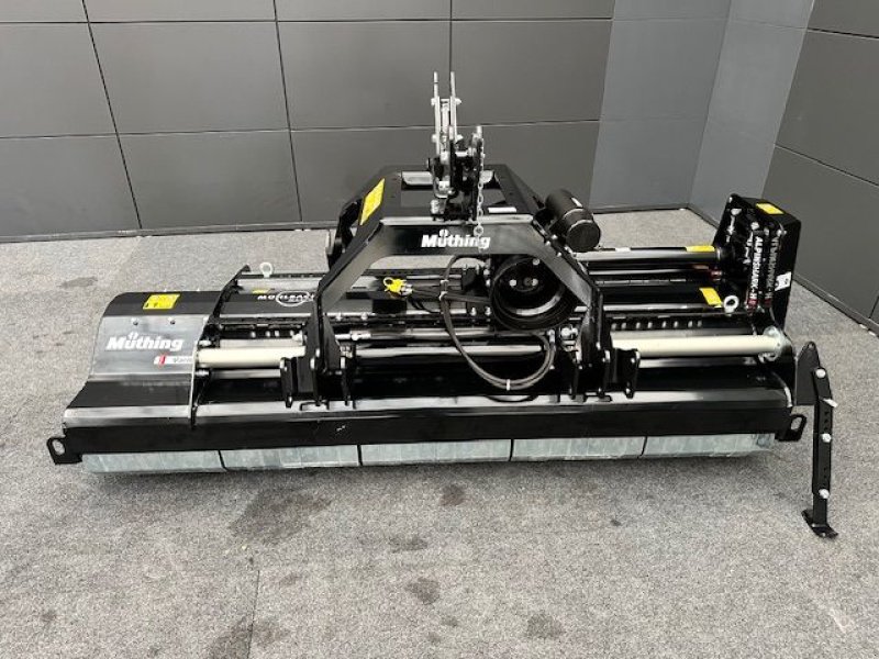 Mulchgerät & Häckselgerät tip Müthing Mulcher MU-H220 Alpinshark Front-Heckanbau, Neumaschine in Tamsweg (Poză 3)