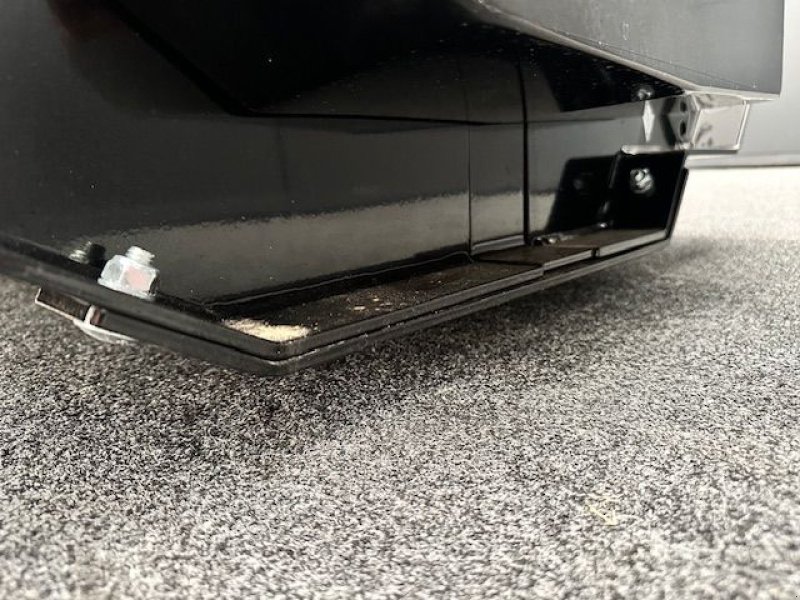 Mulchgerät & Häckselgerät tip Müthing Mulcher MU-H220 Alpinshark Front-Heckanbau, Neumaschine in Tamsweg (Poză 14)