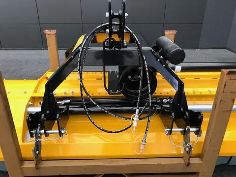 Mulchgerät & Häckselgerät типа Müthing Mulcher MU-L250 Vario Front- oder Heck, Neumaschine в Tamsweg (Фотография 4)