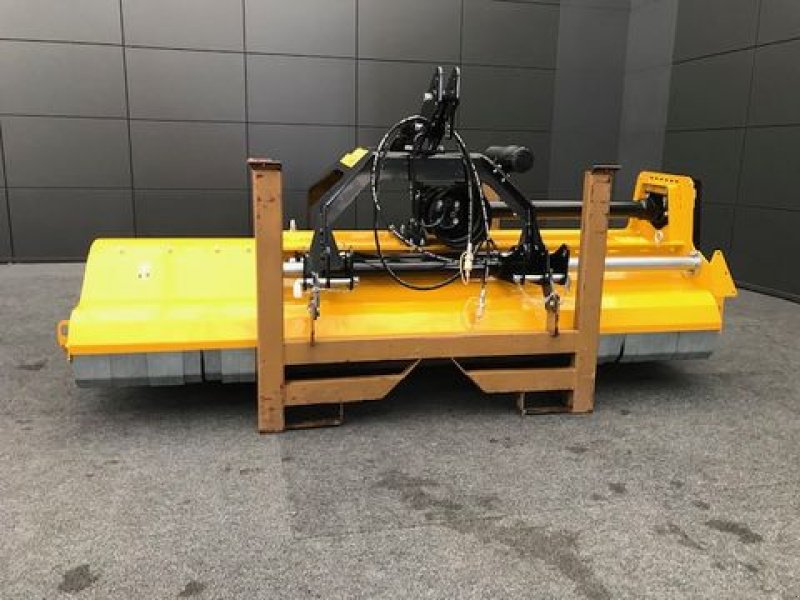 Mulchgerät & Häckselgerät типа Müthing Mulcher MU-L250 Vario Front- oder Heck, Neumaschine в Tamsweg (Фотография 3)