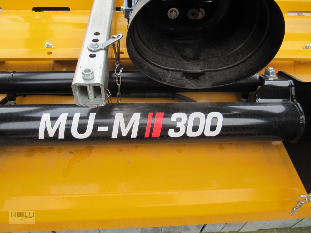 Mulchgerät & Häckselgerät des Typs Müthing MUM 300, Neumaschine in Niederneukirchen (Bild 2)