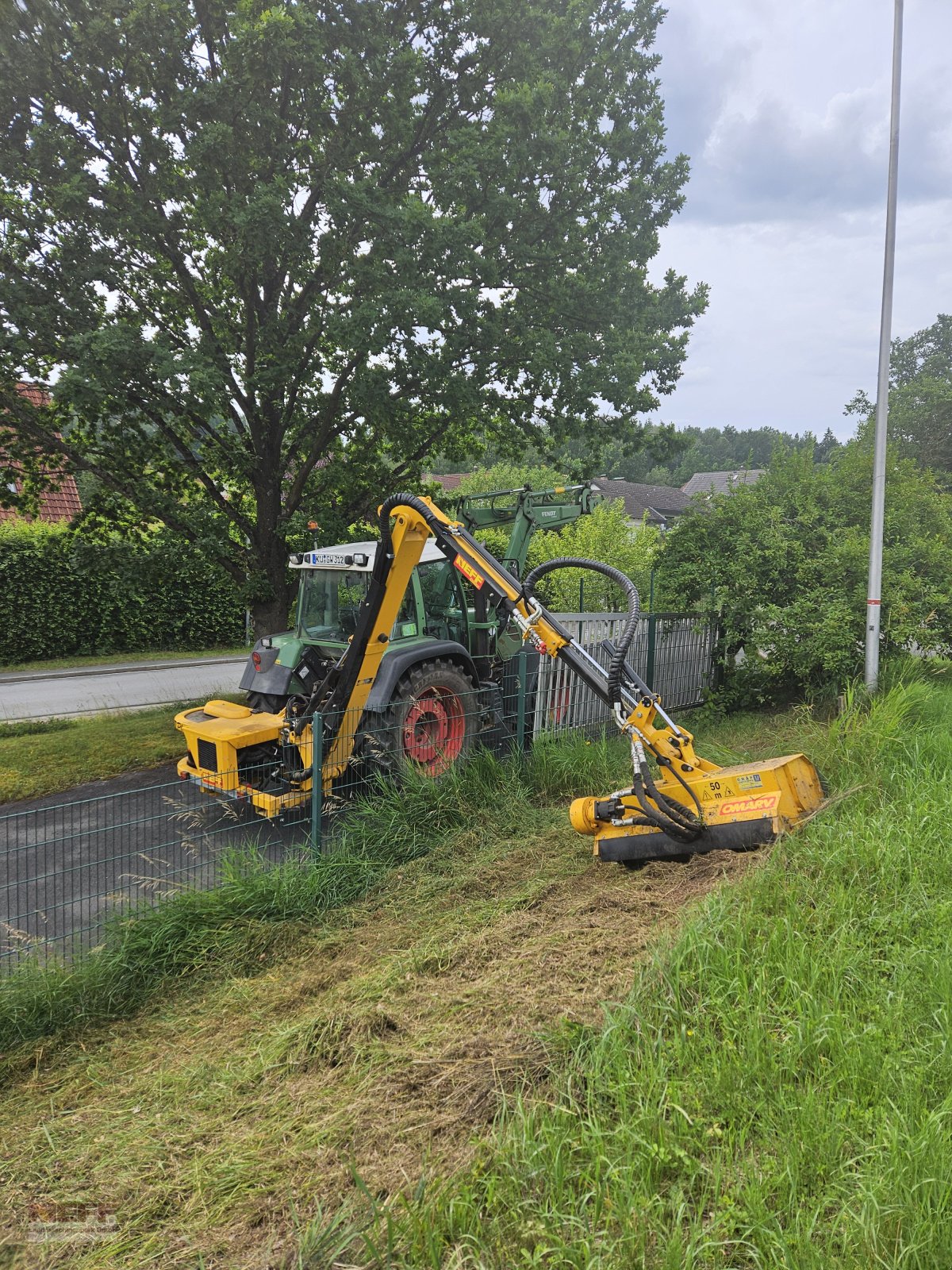 Mulchgerät & Häckselgerät des Typs Omarv Denno Profi T 750 hydraulischer Auslegemäher, Neumaschine in Neudrossenfeld (Bild 4)