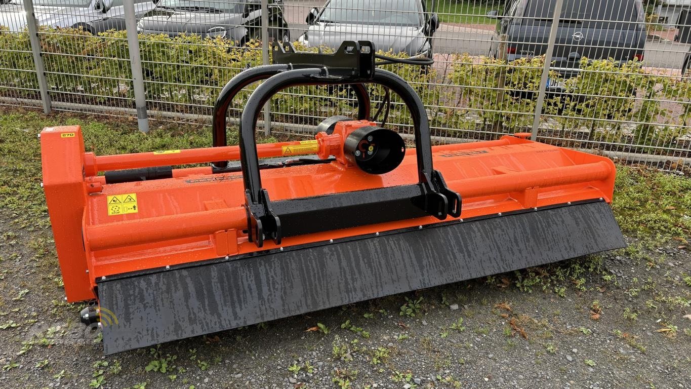 Mulchgerät & Häckselgerät des Typs Perfect KR 270, Neumaschine in Aurich (Bild 1)