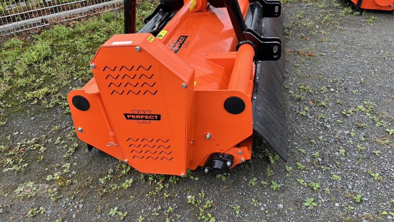 Mulchgerät & Häckselgerät des Typs Perfect KR 270, Neumaschine in Aurich (Bild 4)