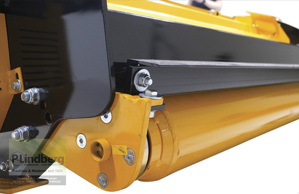 Mulchgerät & Häckselgerät del tipo P.Lindberg GmbH Schlegelmulcher Böschungsmulcher AHEAD VBM220D hydraulische Seitenverschiebung 100cm inkl. Gelenkwelle, Neumaschine In Großenwiehe (Immagine 11)