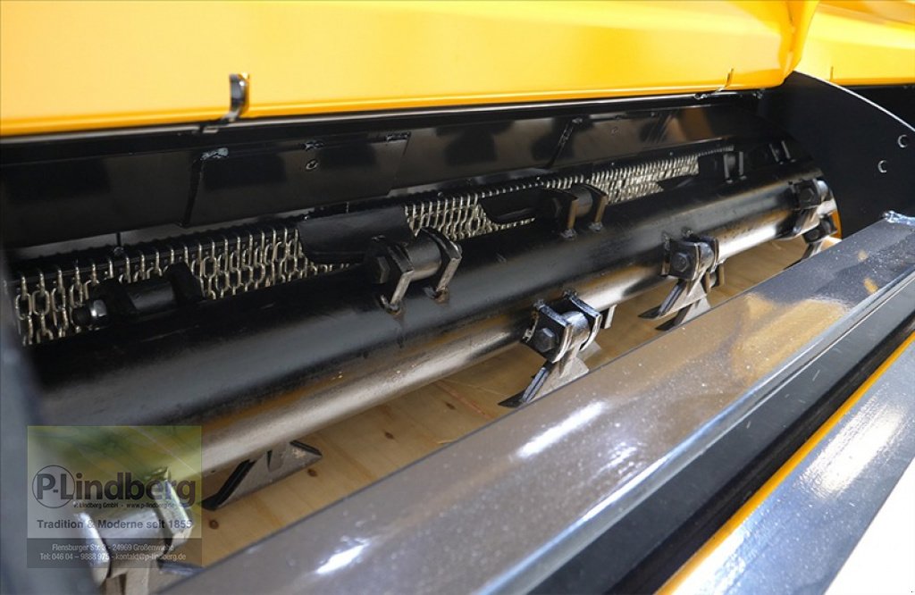 Mulchgerät & Häckselgerät del tipo P.Lindberg GmbH Schlegelmulcher Böschungsmulcher AHEAD VBM220D hydraulische Seitenverschiebung 100cm inkl. Gelenkwelle, Neumaschine In Großenwiehe (Immagine 14)