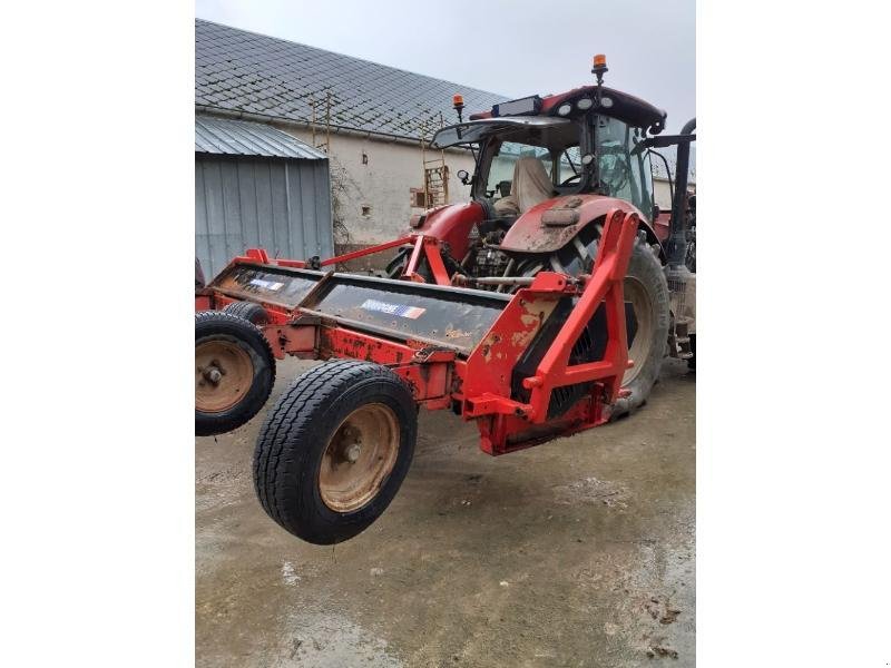 Mulchgerät & Häckselgerät del tipo Quivogne BP400, Gebrauchtmaschine en BRAY en Val (Imagen 2)