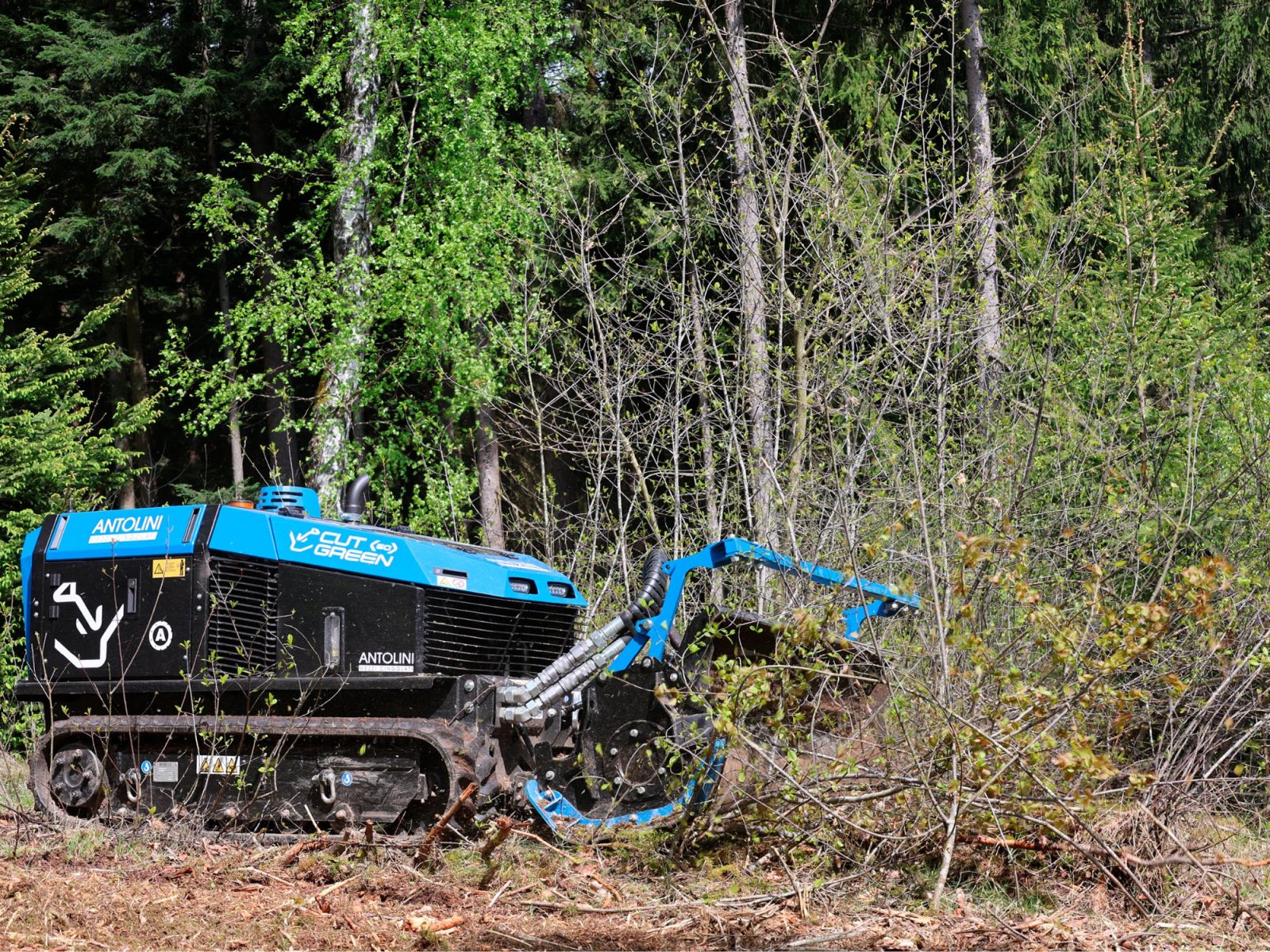 Mulchgerät & Häckselgerät za tip Reil & Eichinger Funkgesteuerte Raupe cutgreen 60, Neumaschine u Nittenau (Slika 2)