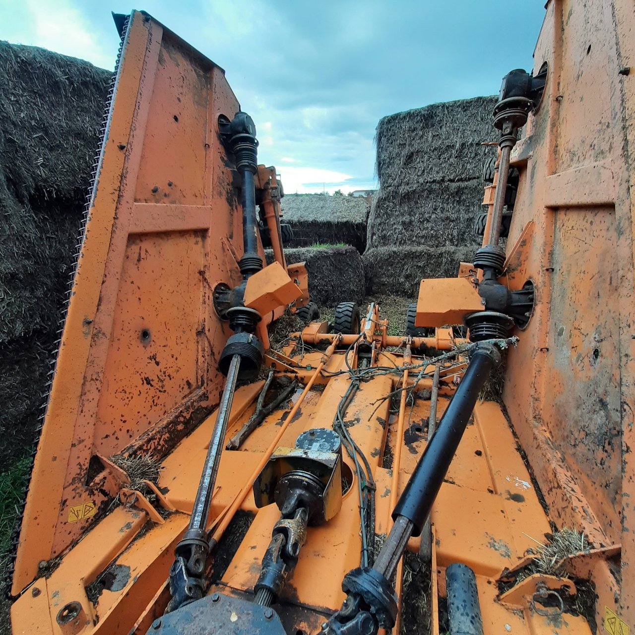 Mulchgerät & Häckselgerät des Typs Rousseau 620, Gebrauchtmaschine in PRÉFONTAINES (Bild 4)