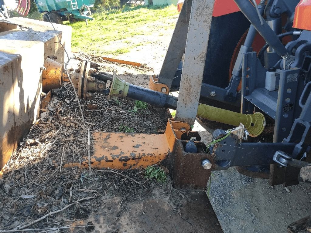 Mulchgerät & Häckselgerät del tipo Sonstige 270, Gebrauchtmaschine In COGNAC LA FORET (Immagine 5)