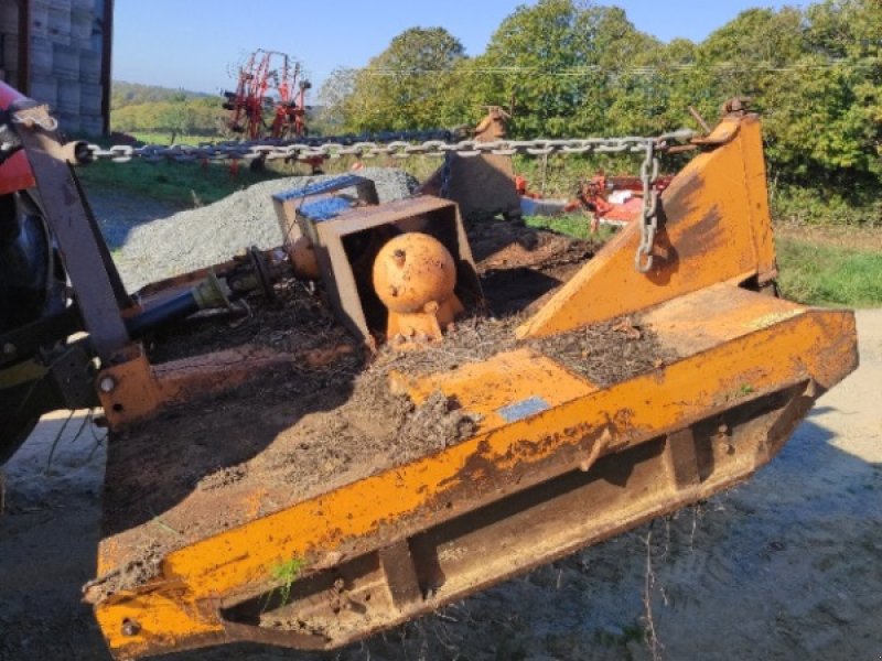 Mulchgerät & Häckselgerät typu Sonstige 270, Gebrauchtmaschine v COGNAC LA FORET (Obrázek 1)