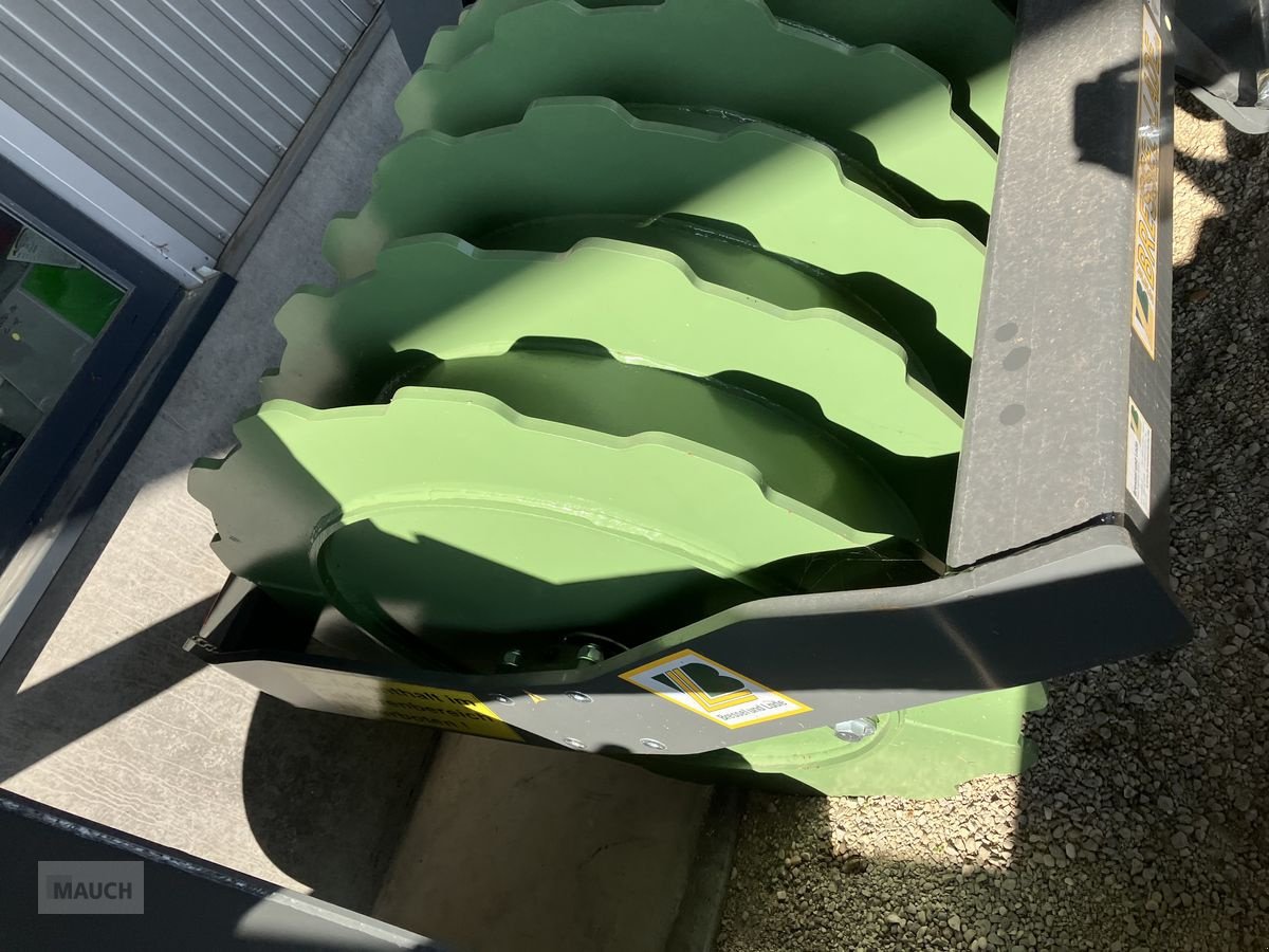 Mulchgerät & Häckselgerät of the type Sonstige Bressel & Lade Silowalze XL, Neumaschine in Burgkirchen (Picture 3)