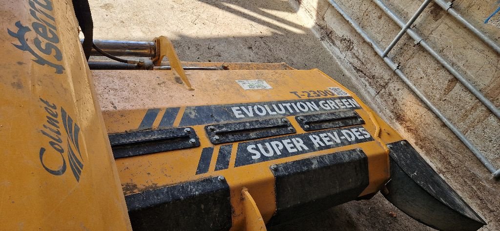 Mulchgerät & Häckselgerät типа Sonstige evolution green T2300, Gebrauchtmaschine в ST MARTIN EN HAUT (Фотография 3)