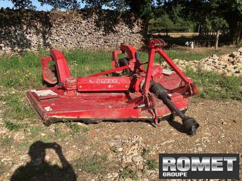 Mulchgerät & Häckselgerät des Typs Sonstige G331 HD1, Gebrauchtmaschine in Gennes sur glaize (Bild 2)