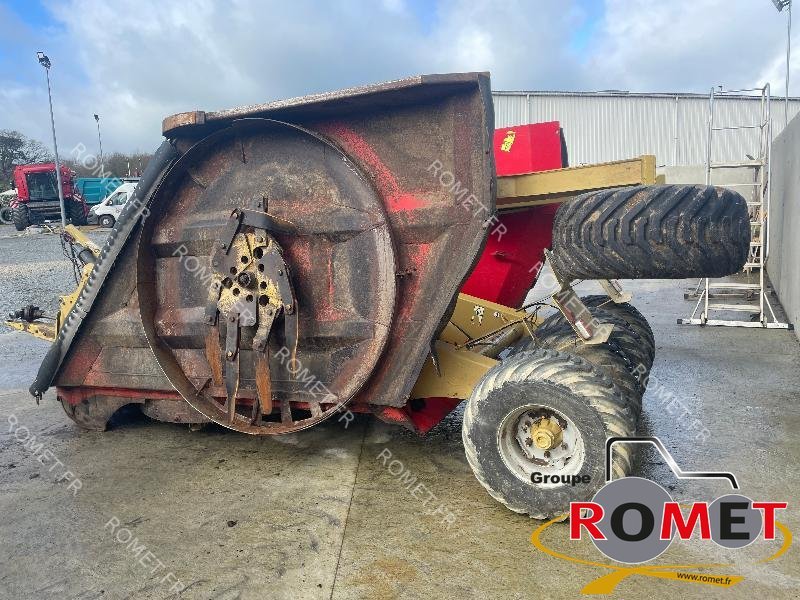 Mulchgerät & Häckselgerät van het type Sonstige G540, Gebrauchtmaschine in Gennes sur glaize (Foto 3)