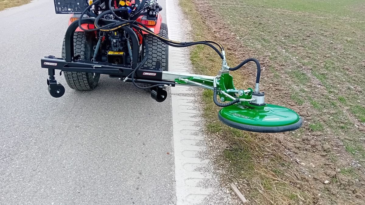 Mulchgerät & Häckselgerät van het type Sonstige Geo Disk 650 Zaunmäher, Neumaschine in NATTERNBACH (Foto 10)