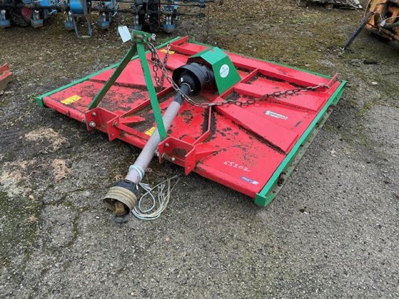 Mulchgerät & Häckselgerät du type Sonstige GYROBROYEUR, Gebrauchtmaschine en les hayons (Photo 1)