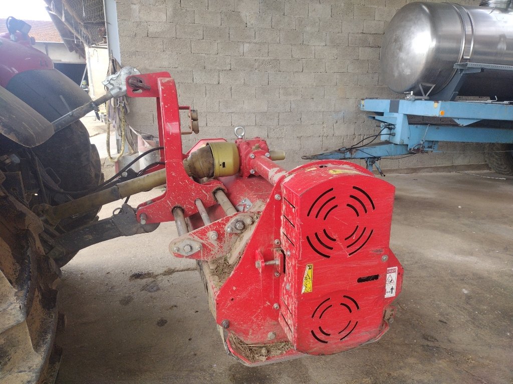 Mulchgerät & Häckselgerät tip Sonstige LEVANTE 220, Gebrauchtmaschine in CHAUMONT (Poză 8)