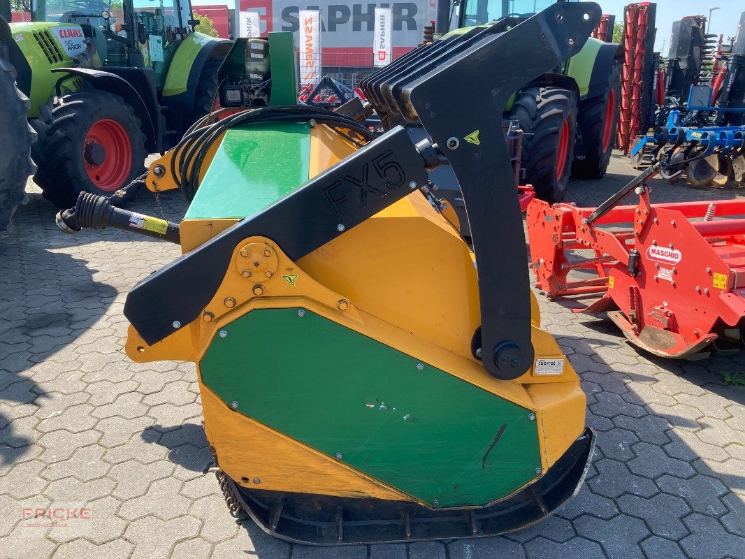 Mulchgerät & Häckselgerät del tipo Sonstige Serrat FX-5 T-2500 Forstmulcher, Gebrauchtmaschine In Bockel - Gyhum (Immagine 7)