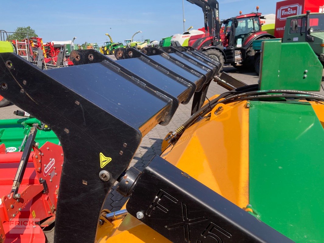 Mulchgerät & Häckselgerät des Typs Sonstige Serrat FX-5 T-2500 Forstmulcher, Gebrauchtmaschine in Bockel - Gyhum (Bild 12)