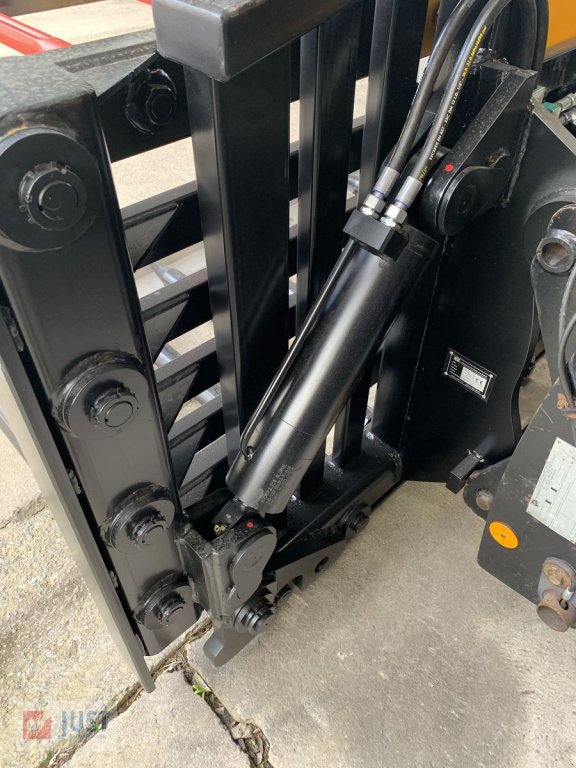 Mulchgerät & Häckselgerät van het type Sonstige Silagegabel Grüngutgabel  JCB New Holland, Neumaschine in Schnelldorf (Foto 8)