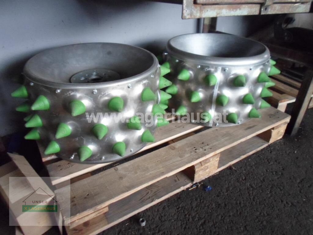 Mulchgerät & Häckselgerät des Typs Sonstige STACHELWALZEN 12, Neumaschine in Ottensheim (Bild 5)