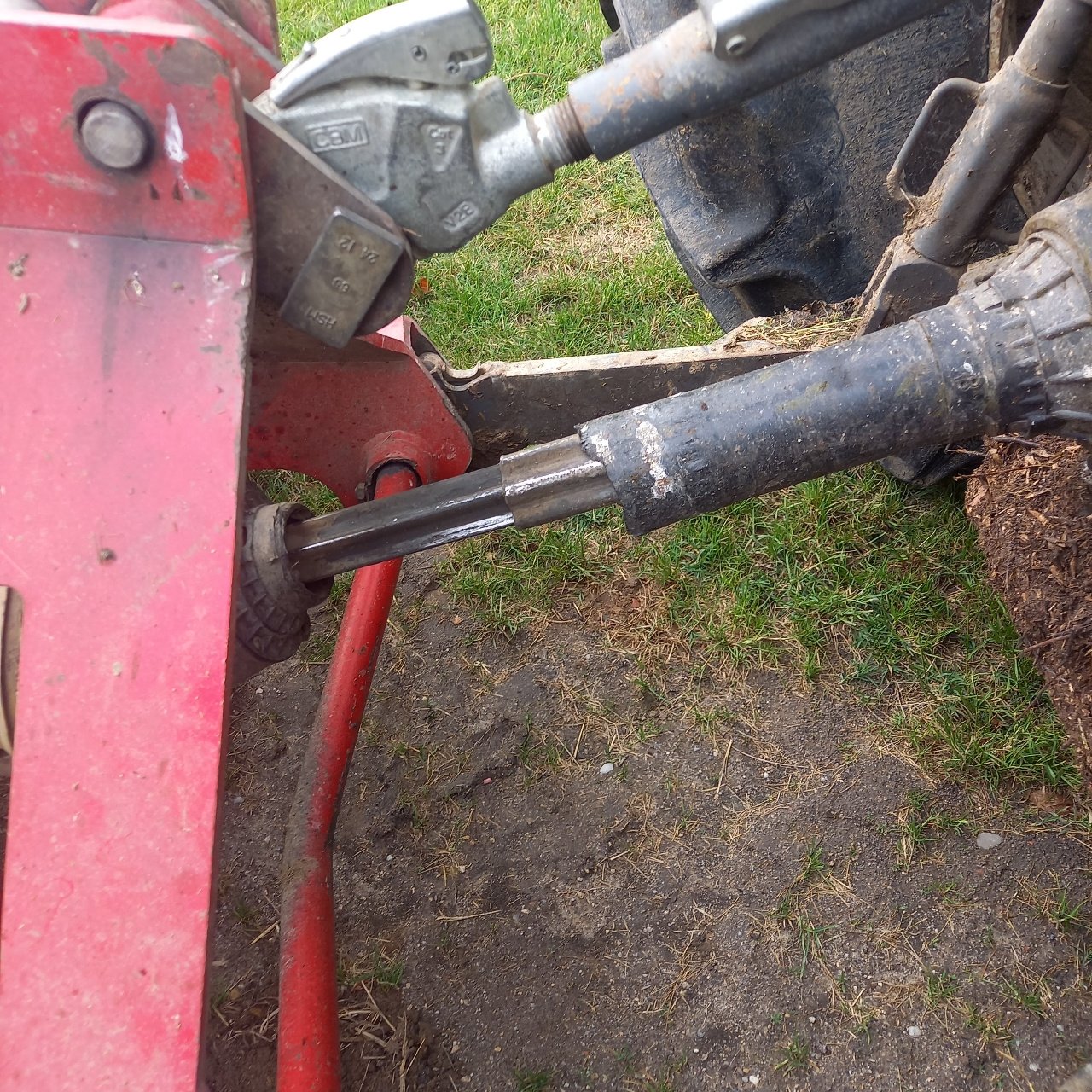 Mulchgerät & Häckselgerät van het type Sonstige TSR 322, Gebrauchtmaschine in SAINT-HILAIRE-EN-PUISEAUX (Foto 5)