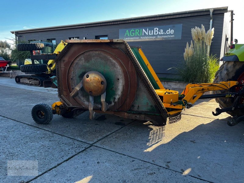 Mulchgerät & Häckselgerät del tipo Spearhead Multicut 460, Gebrauchtmaschine en Prenzlau (Imagen 2)