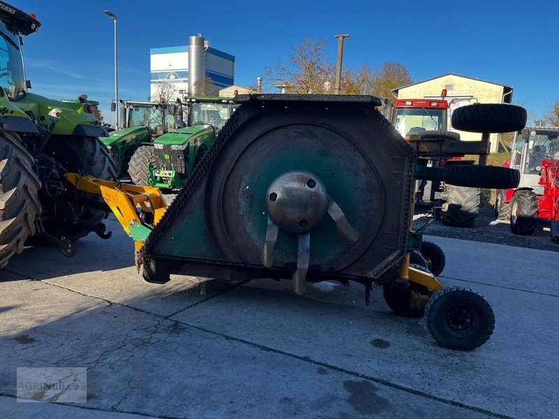 Mulchgerät & Häckselgerät del tipo Spearhead Multicut 460, Gebrauchtmaschine en Prenzlau (Imagen 5)