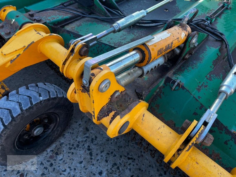 Mulchgerät & Häckselgerät del tipo Spearhead Multicut 460, Gebrauchtmaschine en Prenzlau (Imagen 15)