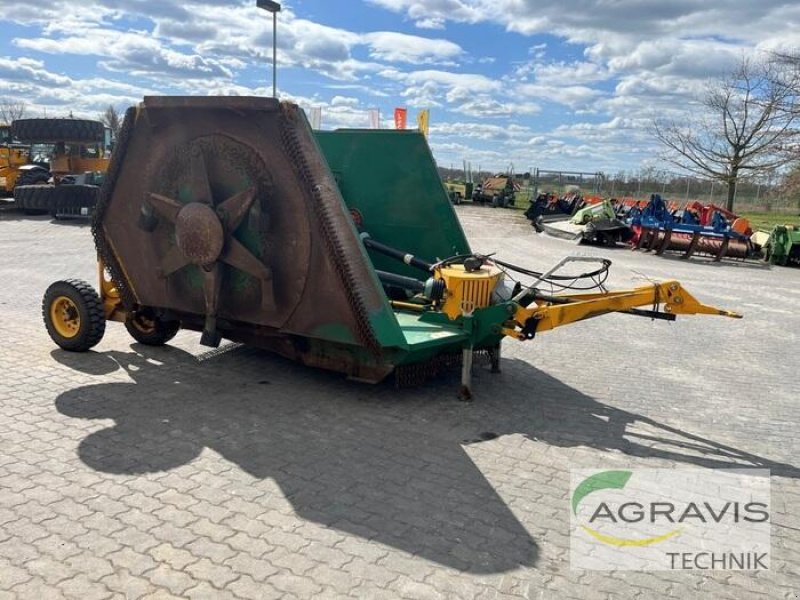 Mulchgerät & Häckselgerät des Typs Spearhead STAR CUT, Gebrauchtmaschine in Calbe / Saale (Bild 8)