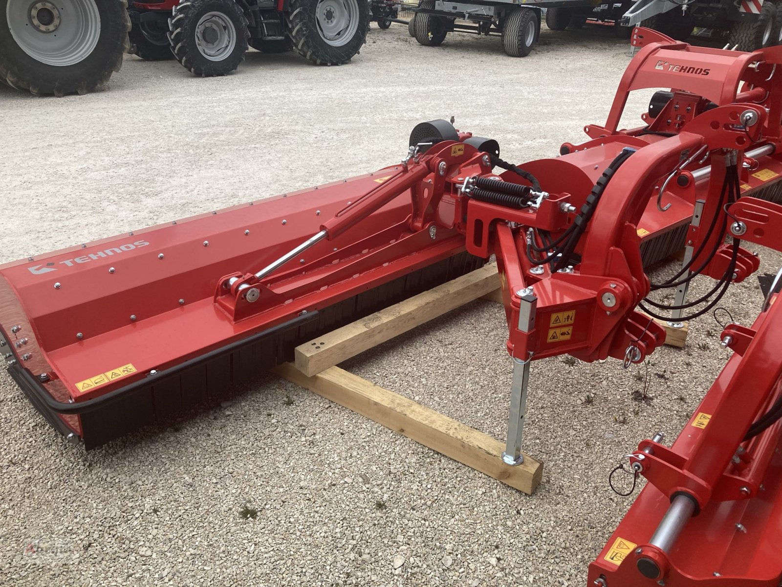 Mulchgerät & Häckselgerät del tipo Tehnos MB 220R LW, Neumaschine In Münsingen (Immagine 2)