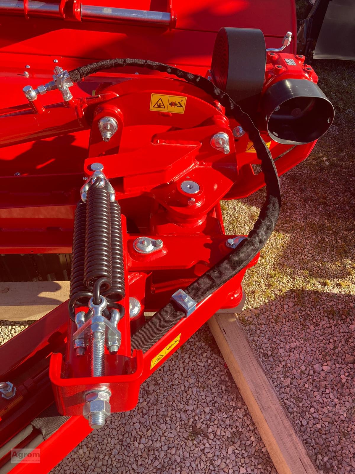 Mulchgerät & Häckselgerät del tipo Tehnos MB 220R LW, Neumaschine In Münsingen (Immagine 6)