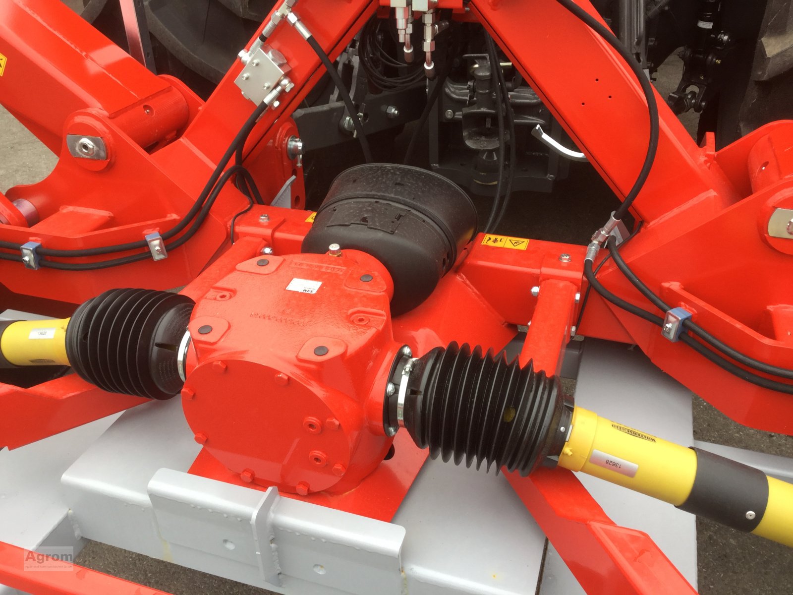 Mulchgerät & Häckselgerät des Typs Tehnos MU2Z 840R LW, Neumaschine in Herrenberg-Gültstein (Bild 12)