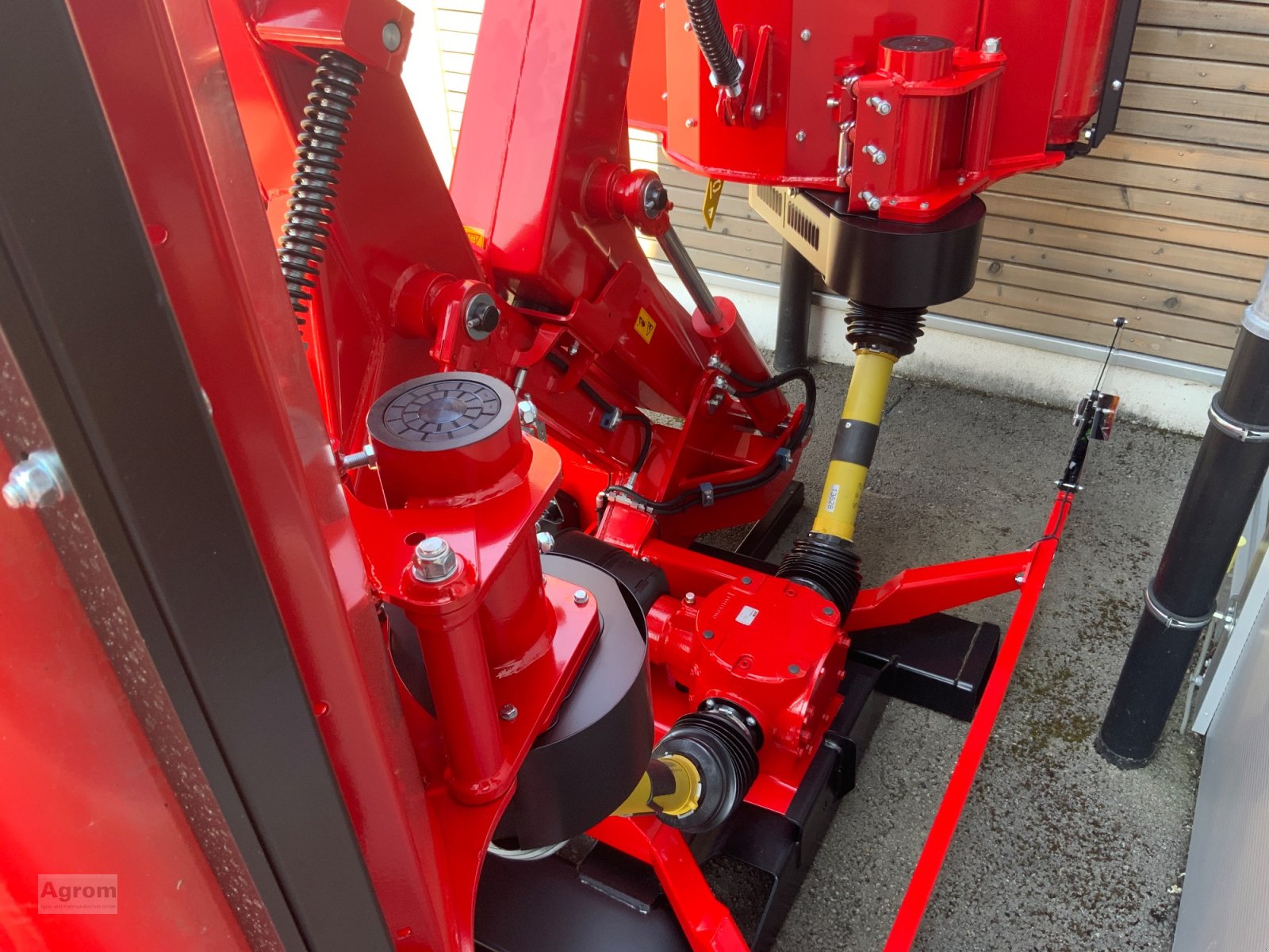 Mulchgerät & Häckselgerät del tipo Tehnos MU2Z840 R LW Profi, Neumaschine In Herrenberg-Gültstein (Immagine 3)