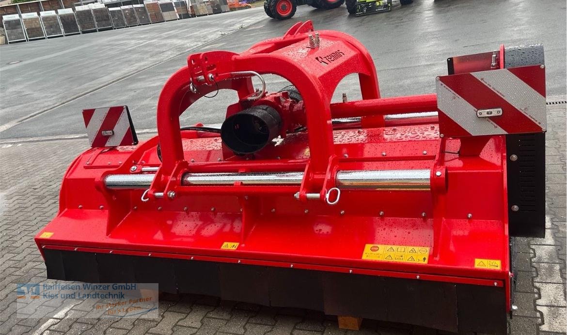 Mulchgerät & Häckselgerät des Typs Tehnos MUH 280, Neumaschine in Winzer (Bild 1)