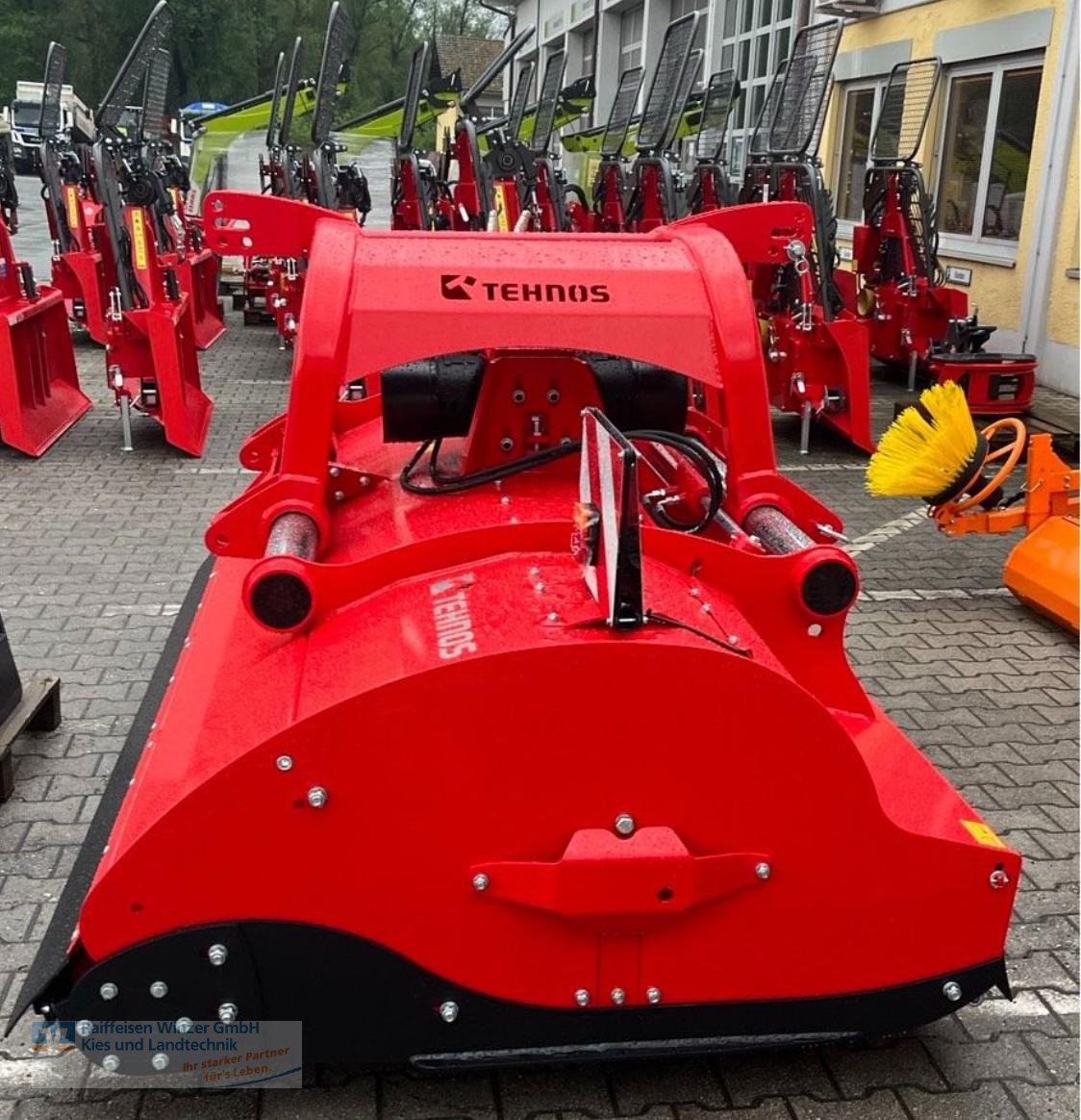 Mulchgerät & Häckselgerät des Typs Tehnos MUH 280, Neumaschine in Winzer (Bild 2)