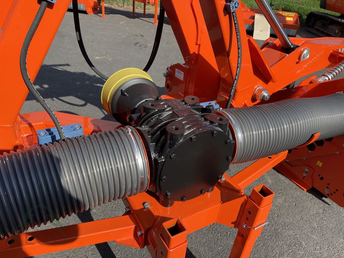 Mulchgerät & Häckselgerät des Typs Tierre Albatros 830 Plus Butterfly, Neumaschine in Pirching am Traubenberg (Bild 15)