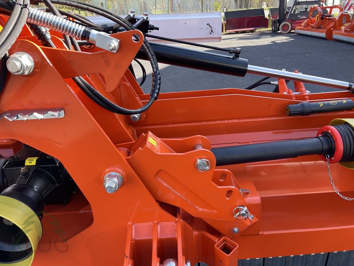 Mulchgerät & Häckselgerät des Typs Tierre FALCON 500, Neumaschine in Pirching am Traubenberg (Bild 7)