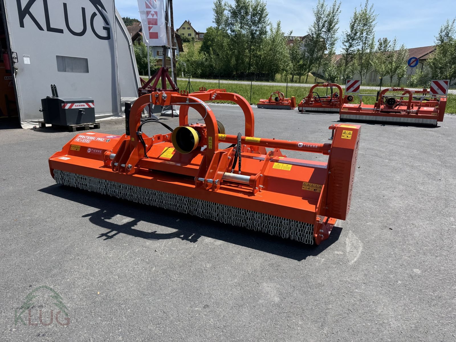 Mulchgerät & Häckselgerät des Typs Tierre Pantera PRO Revers 300, Neumaschine in Pirching am Traubenberg (Bild 2)