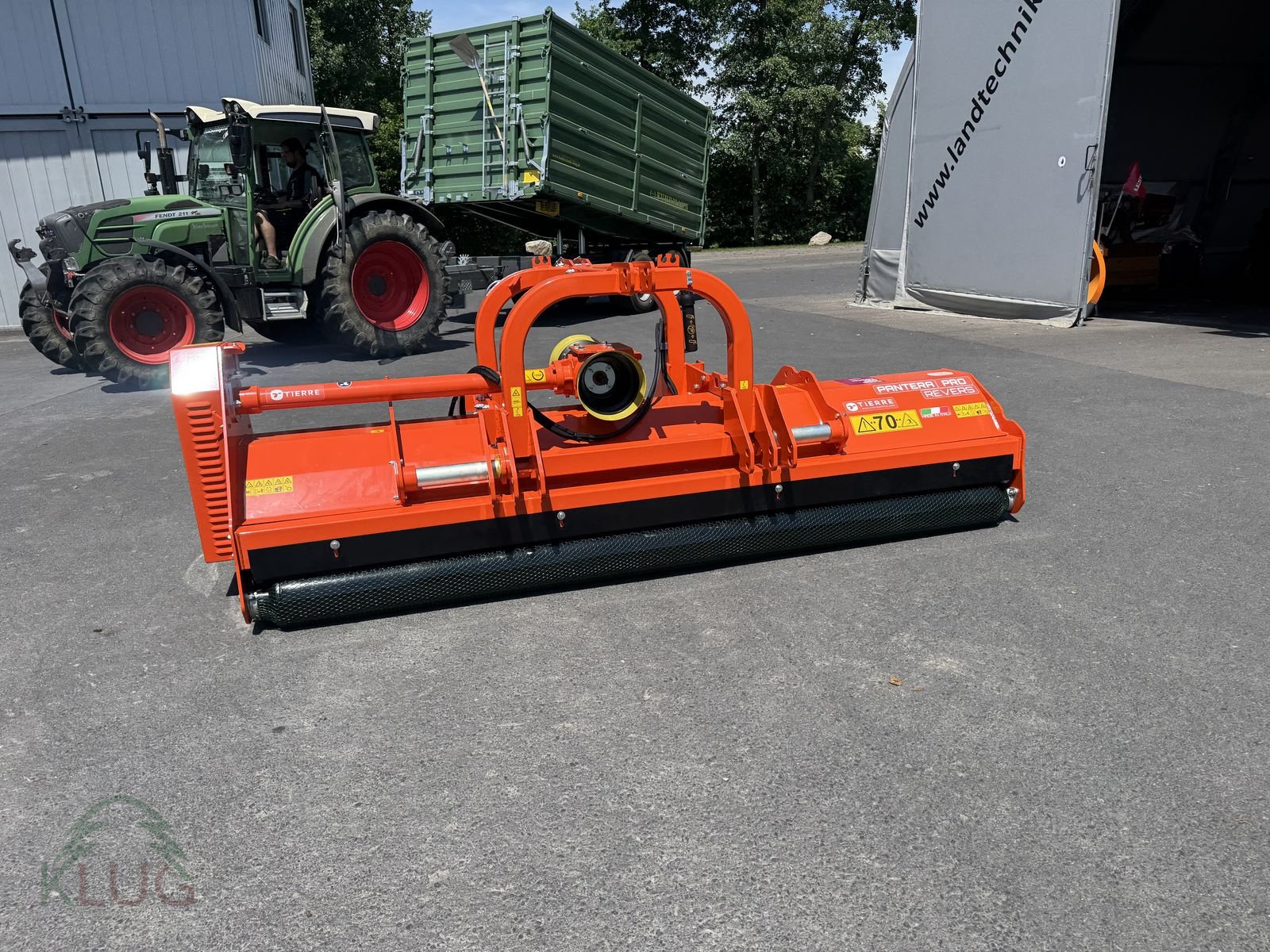 Mulchgerät & Häckselgerät des Typs Tierre Pantera PRO Revers 300, Neumaschine in Pirching am Traubenberg (Bild 16)